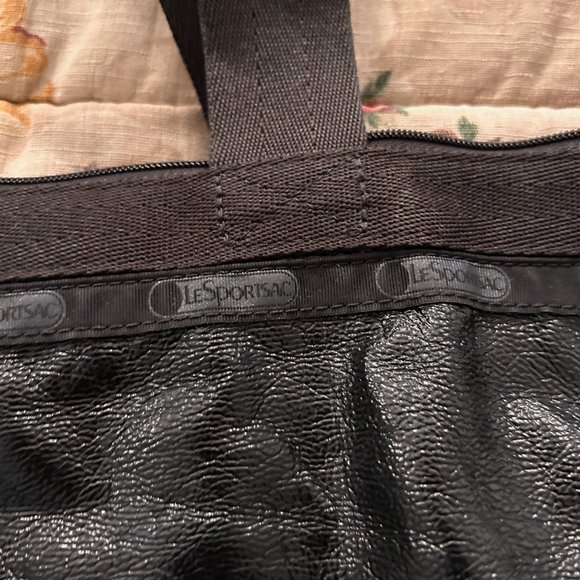 Classic Hailey Tote NWOT Crinkle Patent LeSportsac - Picture 8 of 10